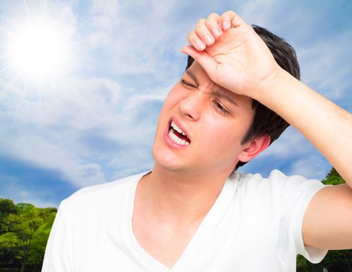 Benarkah Dehidrasi di Musim Kemarau Bisa Picu Stroke?