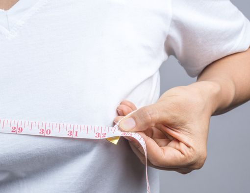 Usia Kepala Dua, tapi Belum Haid dan Payudara Tak Membesar, Mengapa?