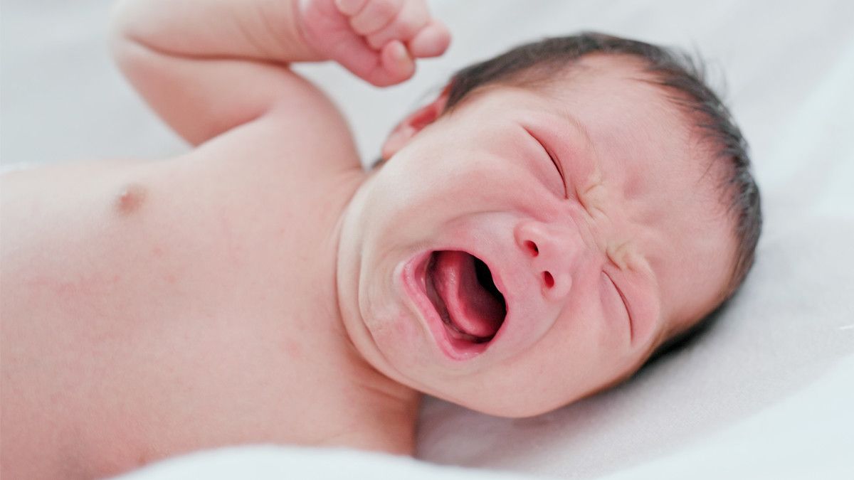 Penyebab Panas Dalam pada Bayi dan Cara Mengatasinya