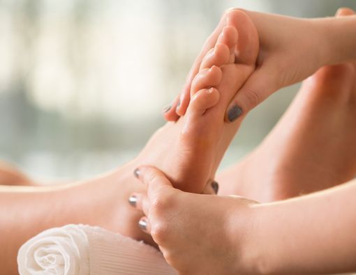 Bolehkah Diurut Saat Pegal-Pegal?