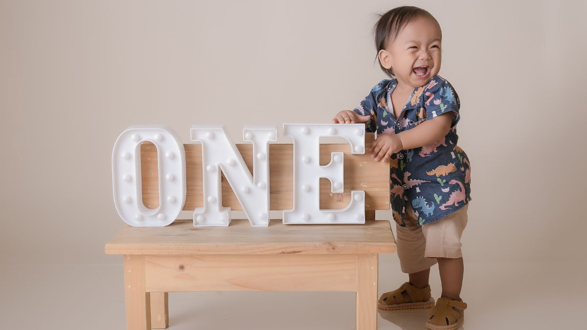 Tumbuh Kembang Bayi 12 Bulan