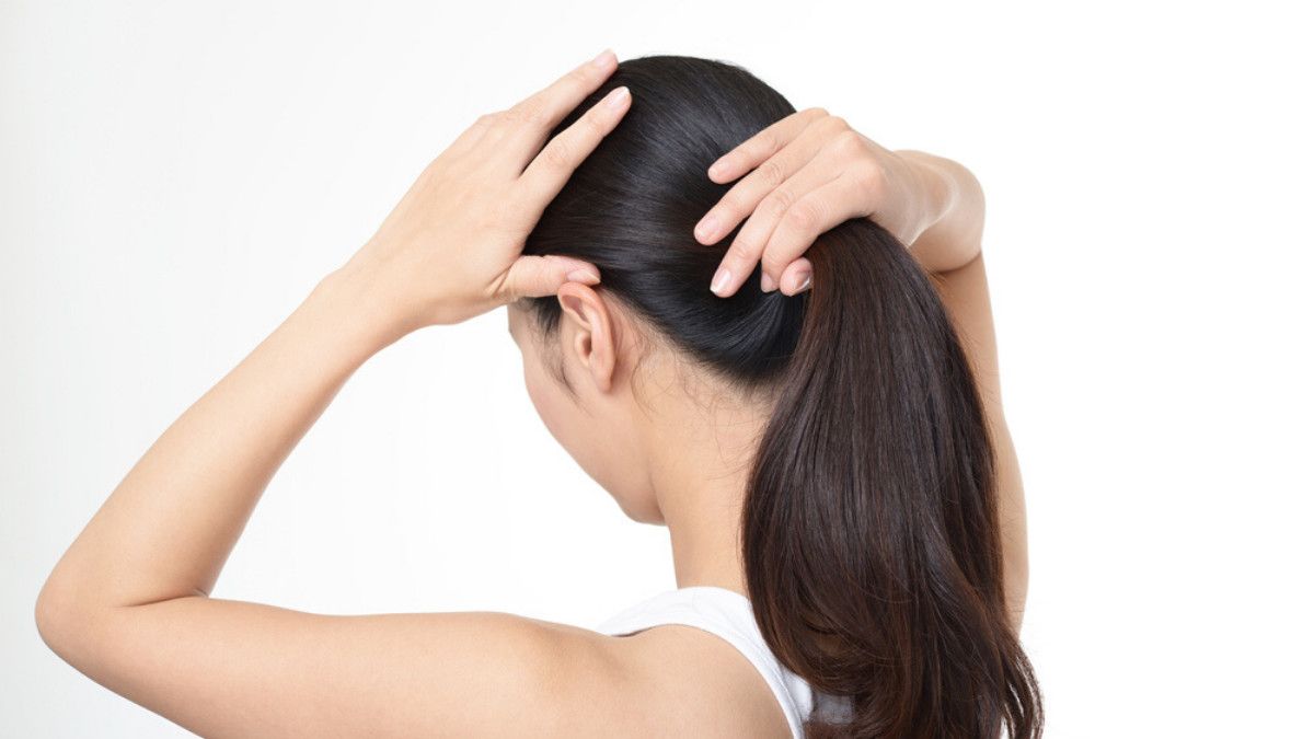 Kenapa Mengikat Rambut Terlalu Lama Bisa Bikin Sakit Kepala?