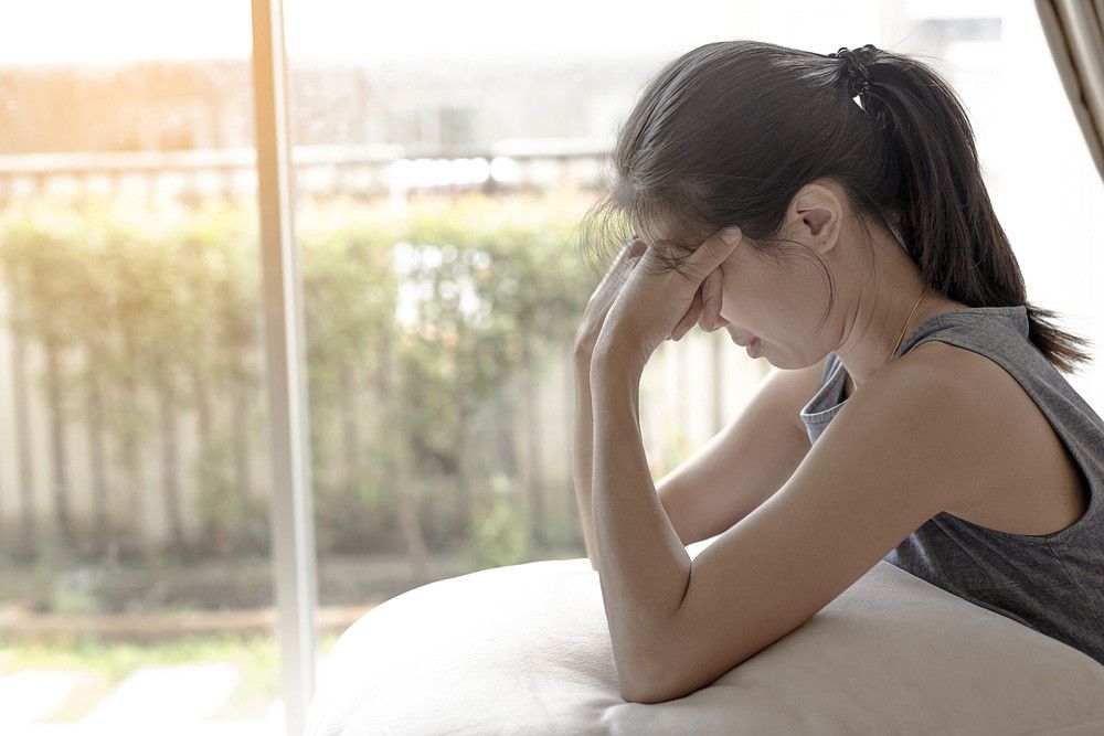 Kiat Alami Mengatasi Rasa Cemas Berlebihan