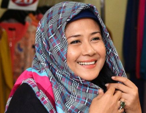 6 Gejala Tumor di Otak Seperti Dialami Ria Irawan