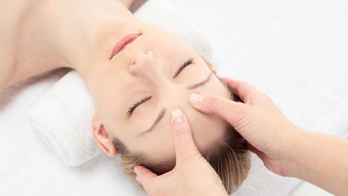 Coba Perawatan Refreshing Facial Untuk Wajah Jadi Lebih Relaks