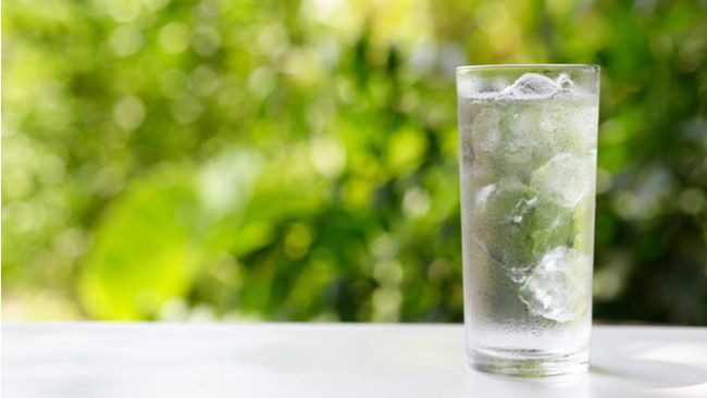 Minum Air Dingin Saat Radang Tenggorokan Bolehkah KlikDokter