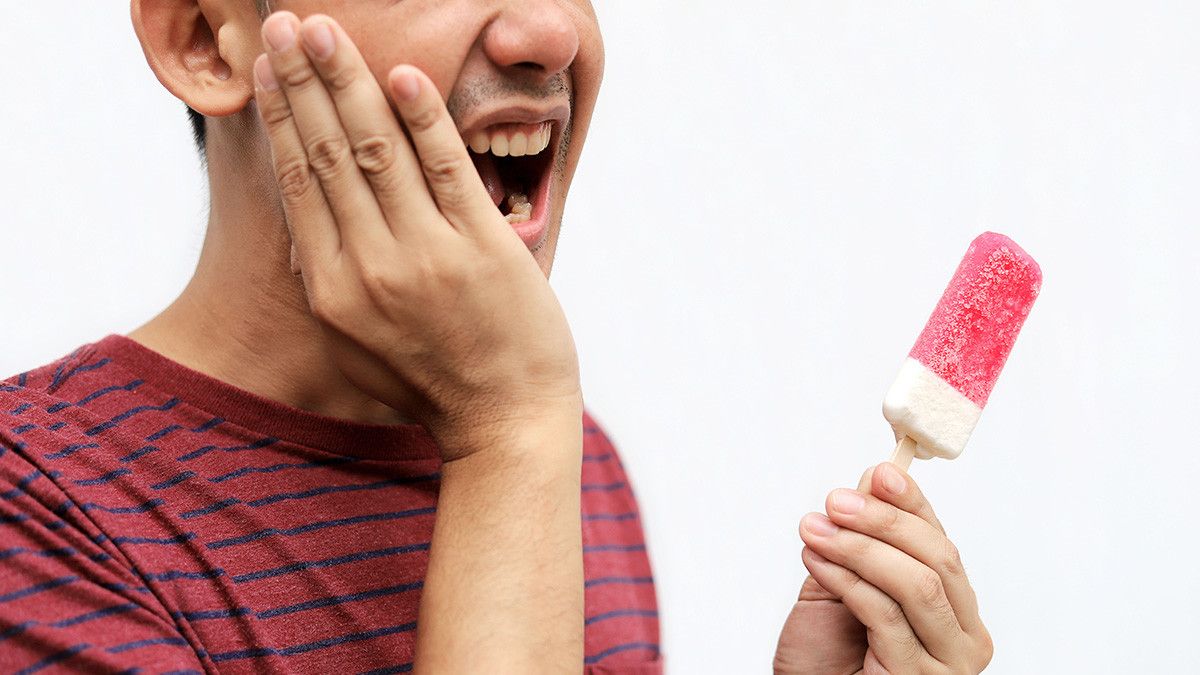 Penting, Ini Tanda dan Gejala Gigi Sensitif