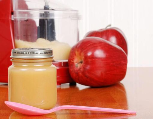 Bingung Memilih MPASI Rumahan atau MPASI Kemasan? Baca Kiat Ini!