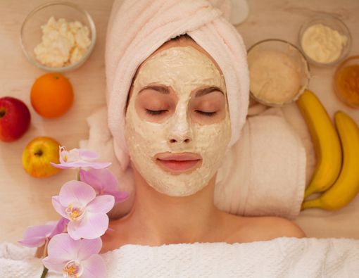 Masker Rumahan untuk Tampilan Kulit Wajah Cerah