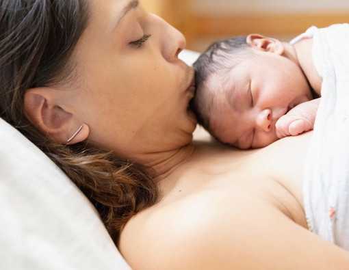 Mengetahui Fungsi Lanugo pada Bayi dan Cara Mengatasinya