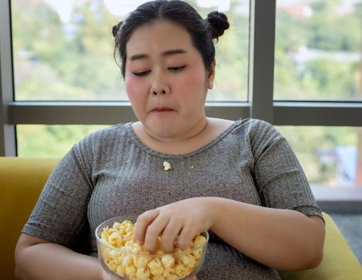 Awas, Perut Buncit Bisa Akibat dari 7 Kebiasaan Ini!