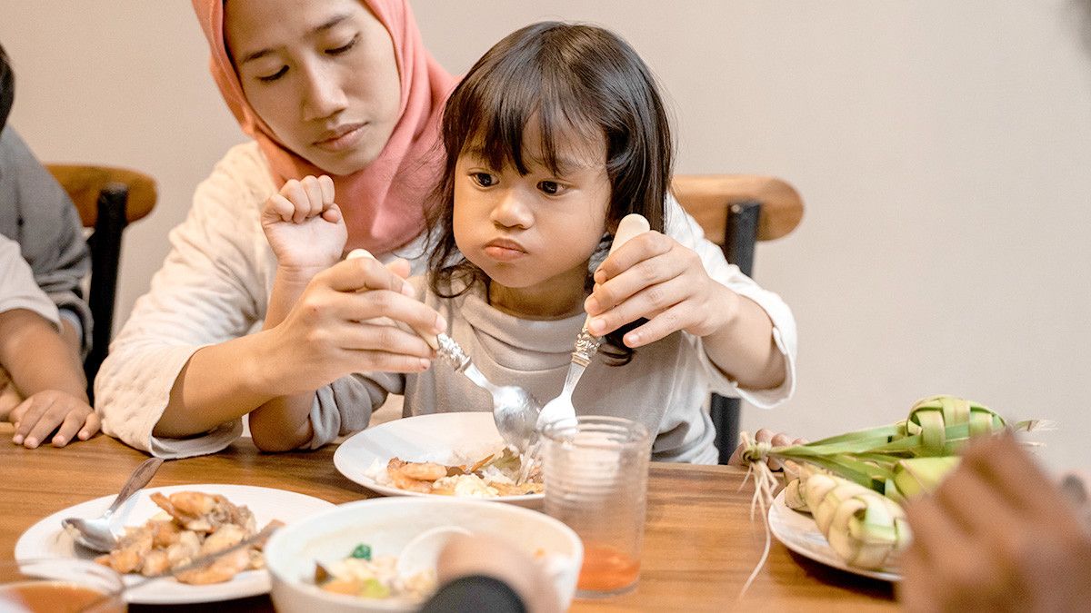 Kapan Si Kecil Boleh Puasa Seharian Penuh?