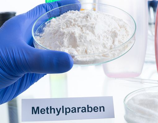 Hindari 4 Bahan Pengawet Ini dalam Produk Perawatan Kulit