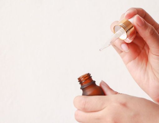 Mengenal Polyglutamic Acid, Kandungan Skincare yang Bikin Kulit Lembap