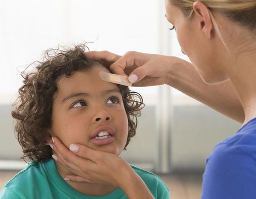 Kepala Anak Terbentur Saat Gempa, Segera Lakukan Ini