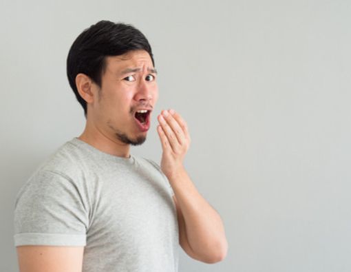 5 Penyebab Bau Mulut Saat Puasa yang Jarang Disadari