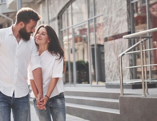 Cinderella Complex, Kondisi Wanita Tergantung pada Pria