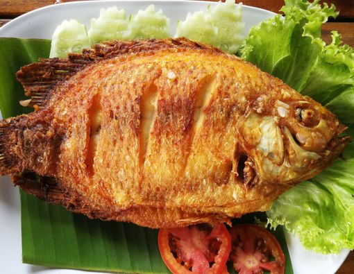 Rutin Makan Ikan Bisa Menurunkan Risiko Kanker Saluran Cerna?