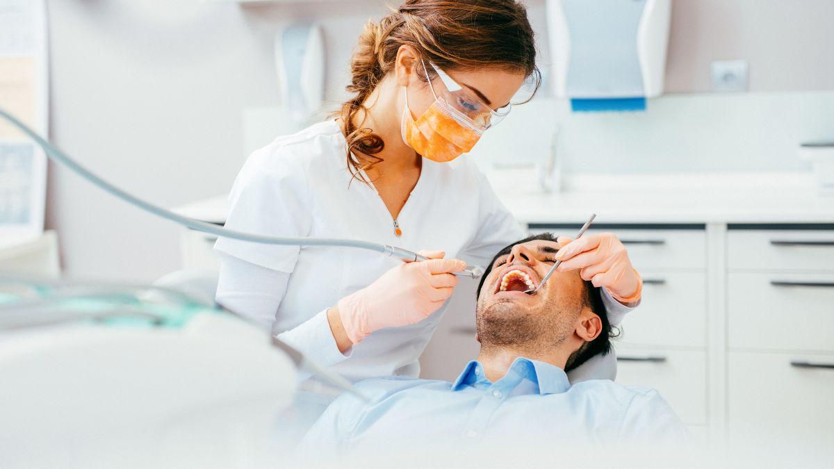 Cara Mengatasi Crown Gigi Permanen Sakit