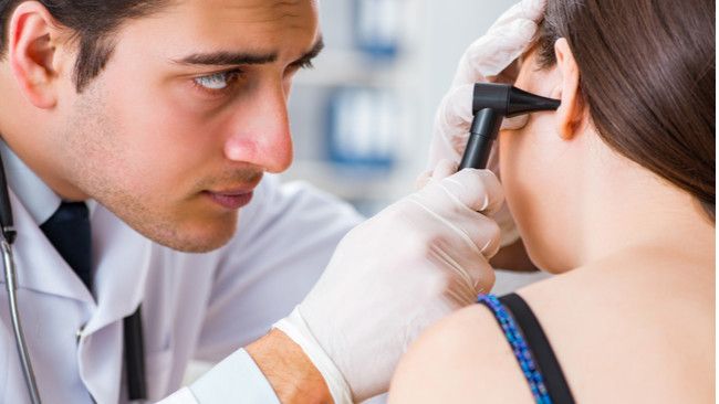 Bisul di Cuping Telinga Bisa Picu Gangguan Pendengaran?