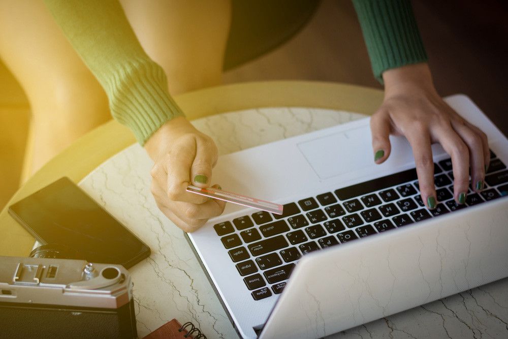 Gemar Belanja Online Bisa Picu Gangguan Psikis?(Chayanin Wongpracha/Shutterstock)