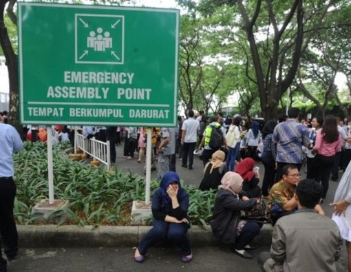 Serangan Panik Datang Saat Gempa, Lakukan 6 Cara Ini