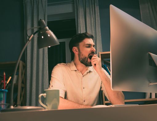 Mengatasi Badan Lemas karena Begadang