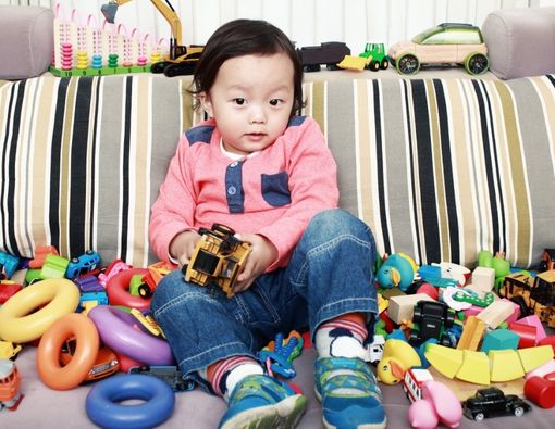 Benarkah Banyak Mainan Berdampak Buruk Bagi Anak?