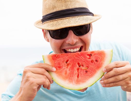 Agar Hangover Tak Parah, Ini Makanan Dikonsumsi Sebelum Minum Alkohol