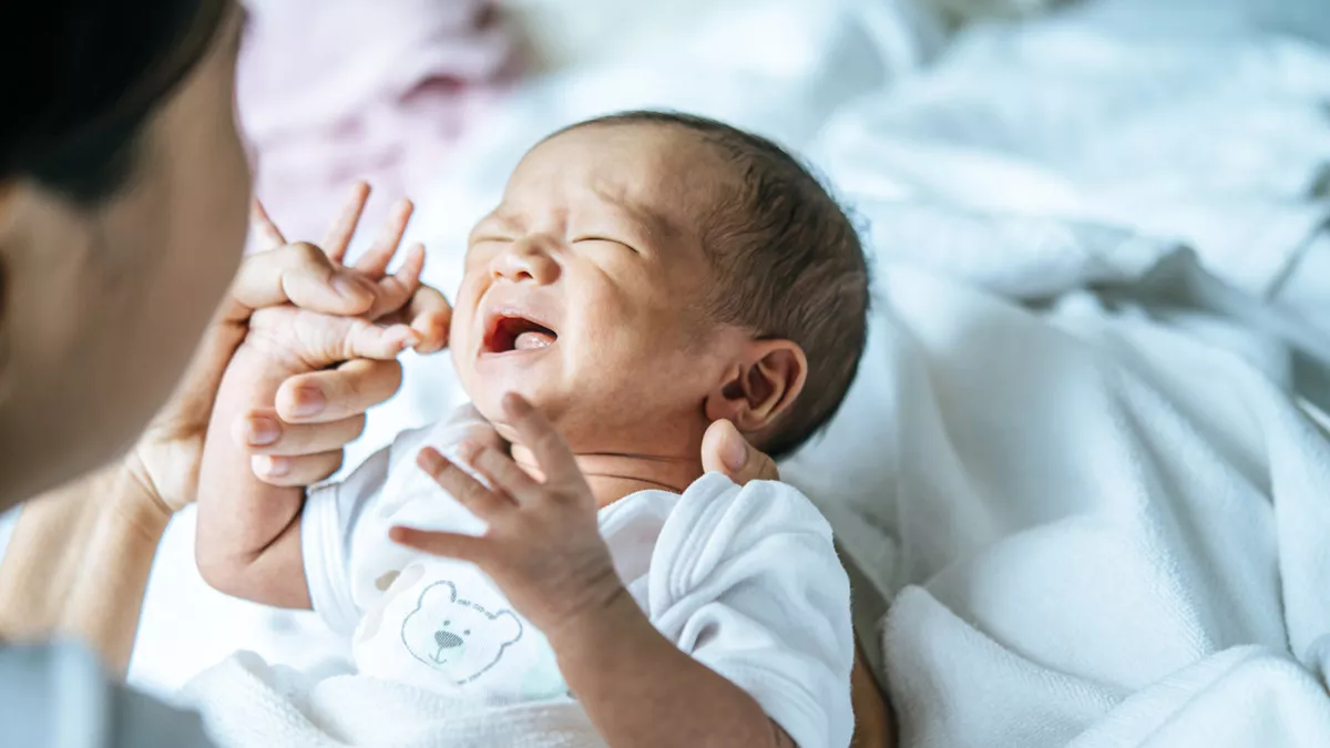 Penyebab dan Cara Atasi Ruam di Leher Bayi