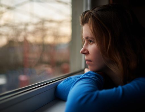 5 Cara Berdamai dengan Masa Lalu demi Kesehatan Mental