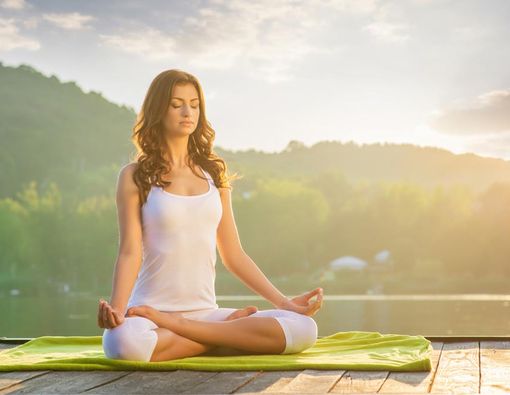 Awet Muda dengan Yoga