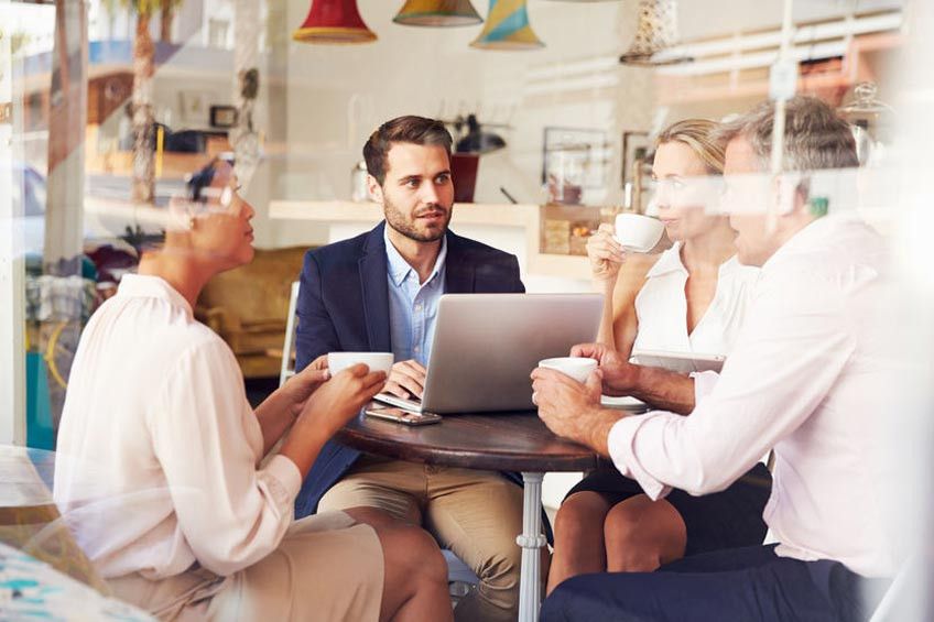 Tetap Bugar Meski Kerja di Belakang Laptop Seharian