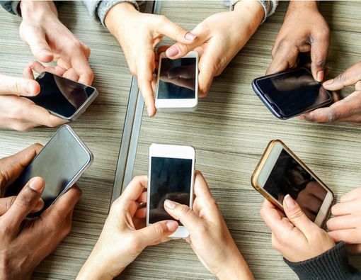 Waspadai Berbagai Efek Kecanduan Ponsel pada Kesehatan