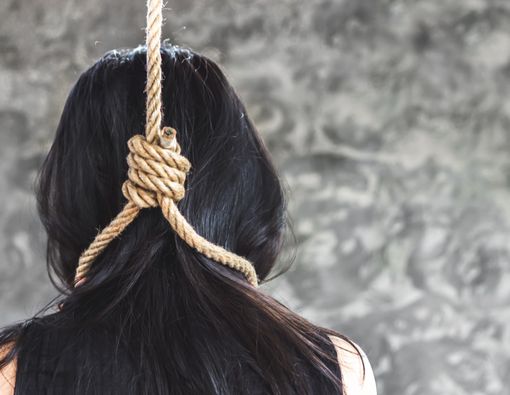 Benarkah Popularitas Tinggi Bisa Tingkatkan Risiko Bunuh Diri?