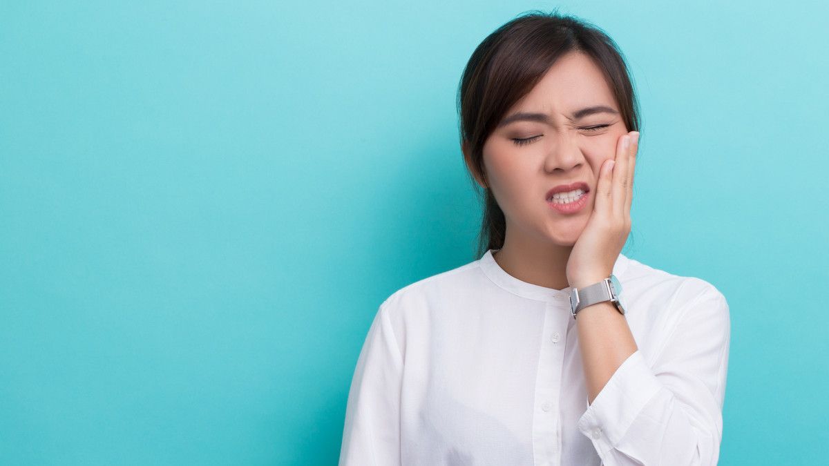 Sakit di Rongga Mulut, Sariawan atau Kanker? Kenali Gejalanya
