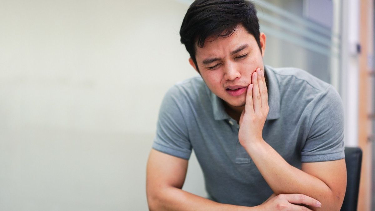 Kenapa Gigi Terasa Ngilu Setelah Dicabut?