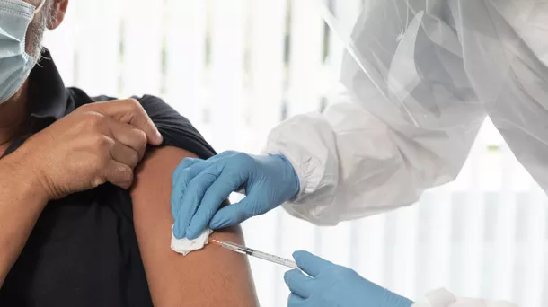 Vaksin Meningitis: Manfaat, Jenis, dan Siapa yang Perlu 