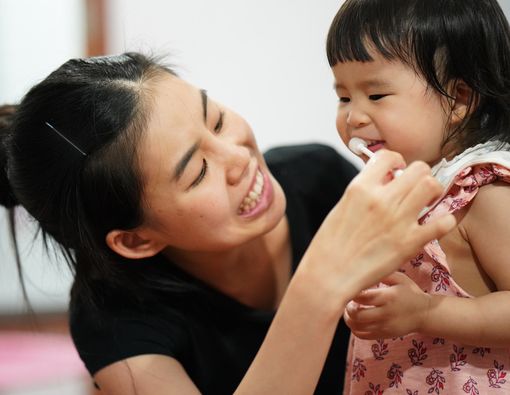 Waktu yang Tepat bagi Anak untuk Mulai Sikat Gigi