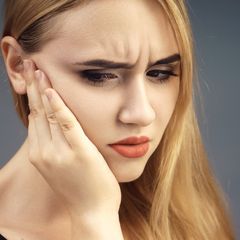 8 Hal yang Bisa Menyebabkan Nyeri Wajah