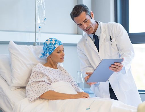 4 Jenis Pengobatan Kanker Darah yang Perlu Kamu Ketahui