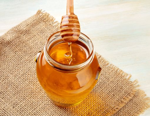 Efektifkah Mengobati Luka di Kulit dengan Madu?