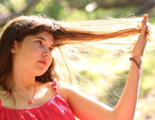 Tips Merawat Rambut agar Terlindung dari Polusi Udara
