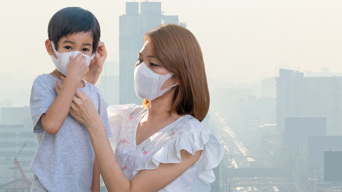 6 Tips Agar Kesehatan Anak Terlindung dari Polusi Udara