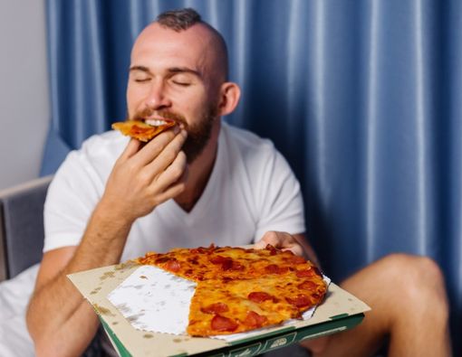 Tak Disangka, Ini Manfaat Makan Malam Sebelum Tidur