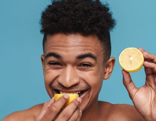 Manfaat dan Risiko Air Lemon untuk Kesuburan Pria