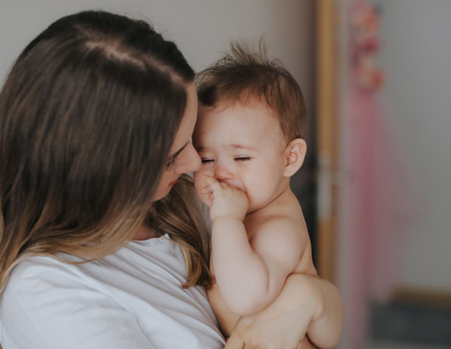Bayi Rewel Setelah Imunisasi Ini 10 Cara yang Bisa Ortu Lakukan