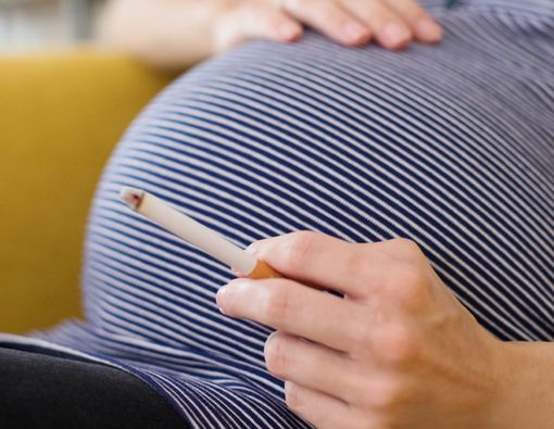 Merokok Saat Hamil, Janin Akan Sakit Jantung!