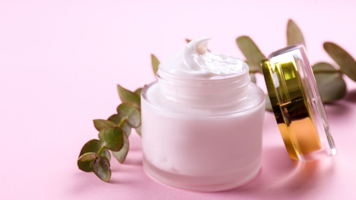 Penggunaan Krim Kulit yang Salah Bisa Sebabkan Telangiectasia - KlikDokter