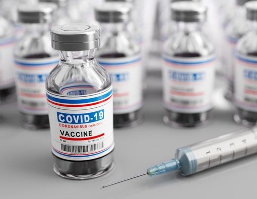 Reaksi Tubuh Saat Terlalu Sering Suntik Vaksin COVID-19